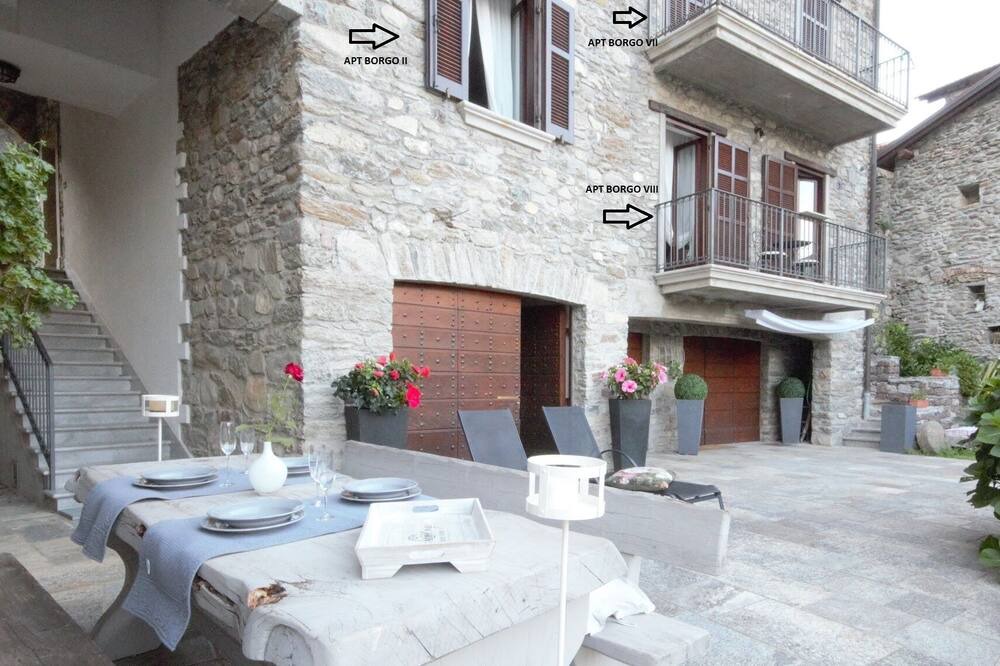 Photo of Patio Balcony in Cremia