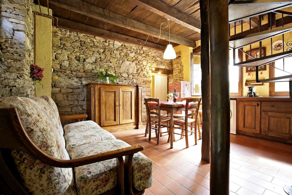 Photo of Livingroom in Rancio Valcuvia
