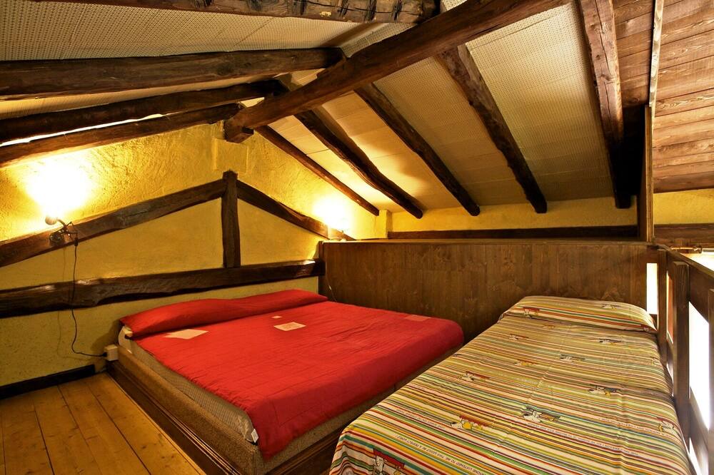 Photo of Bedroom in Rancio Valcuvia