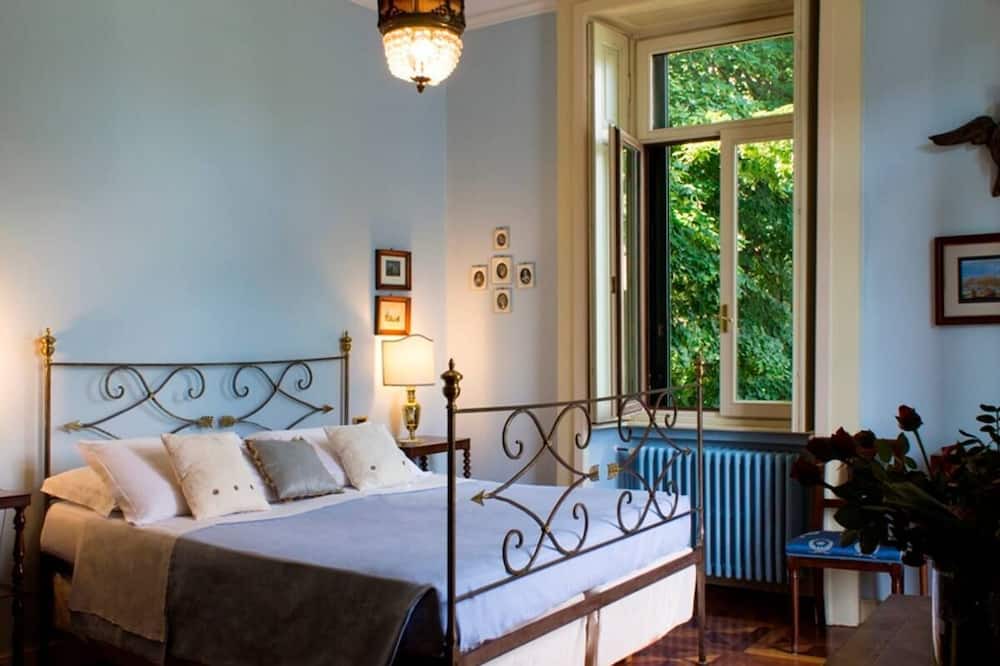 Photo of Bedroom in Moltrasio