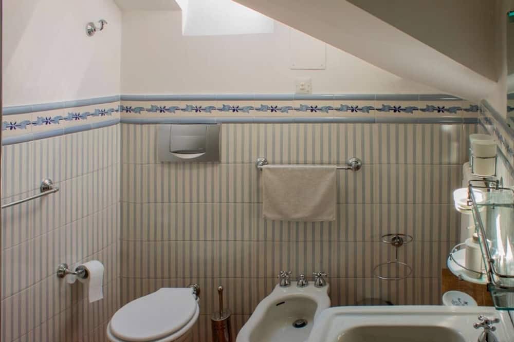 Photo of Bathroom in Moltrasio