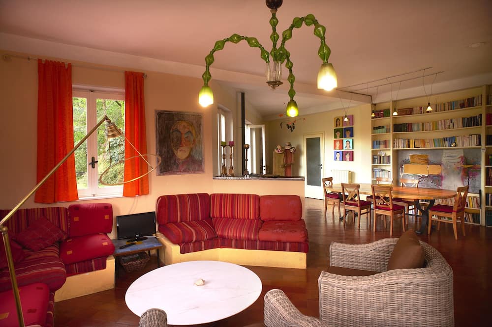 Photo of Livingroom in Cascina Pelada