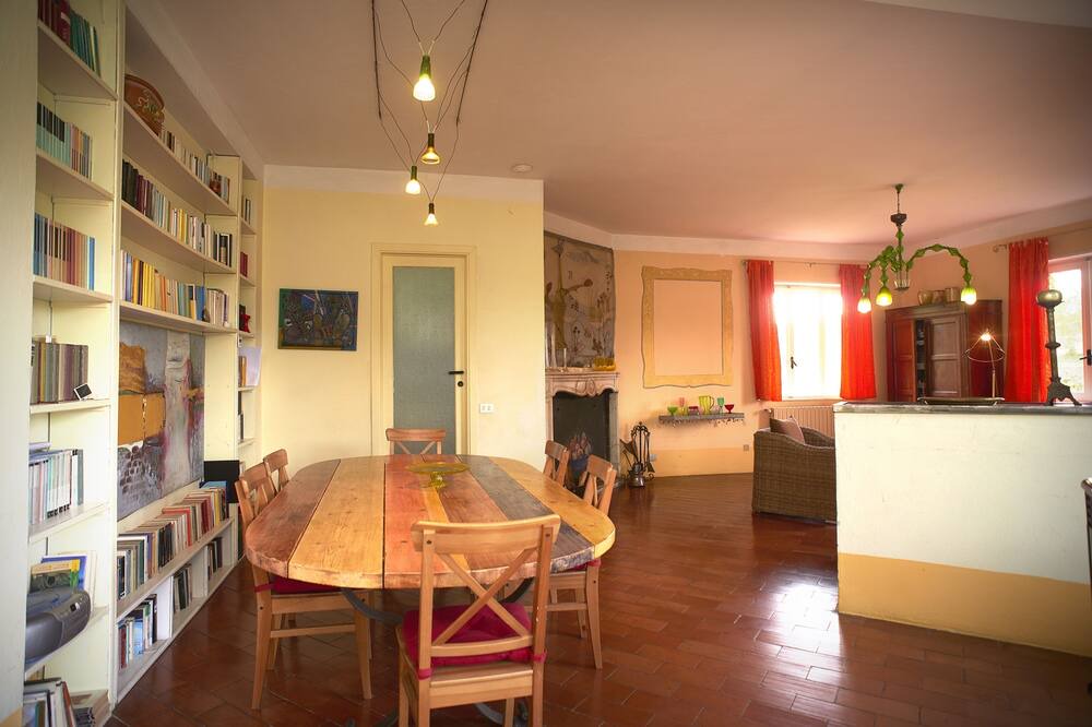 Photo of Livingroom in Cascina Pelada