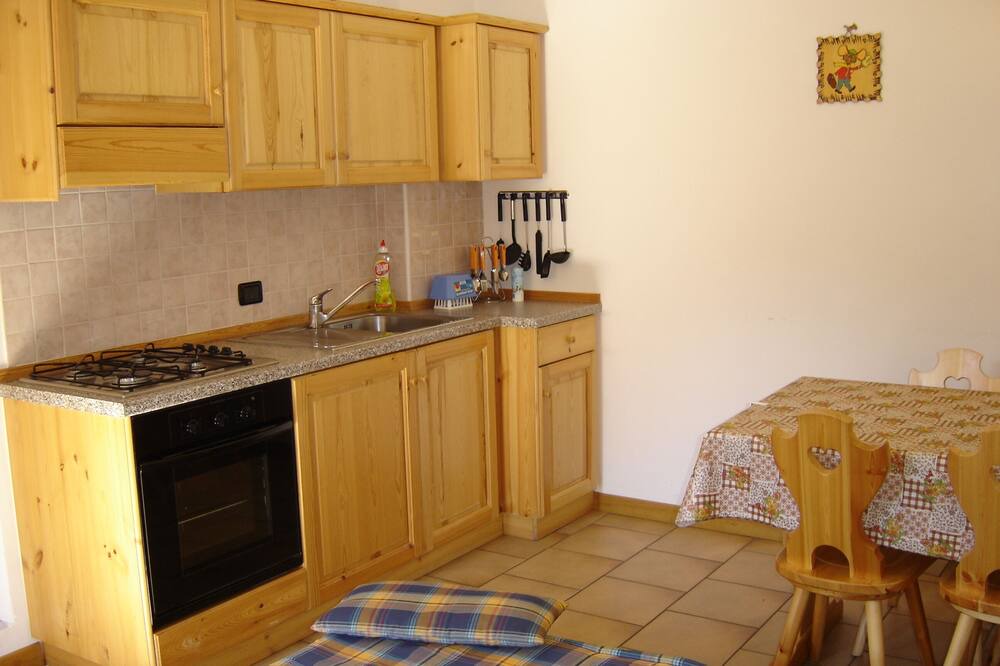 Photo of Kitchen in San Giacomo Filippo