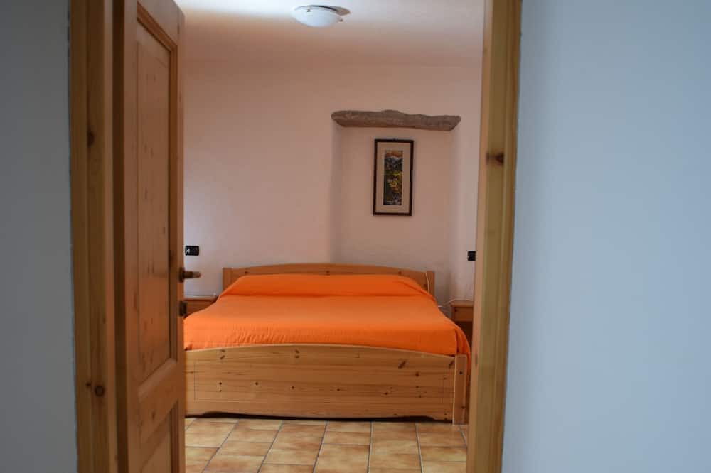 Photo of Bedroom in San Giacomo Filippo