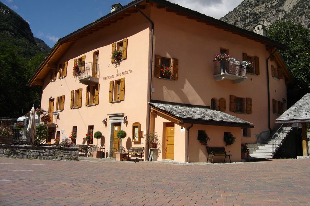 Photo of Outdoor in San Giacomo Filippo