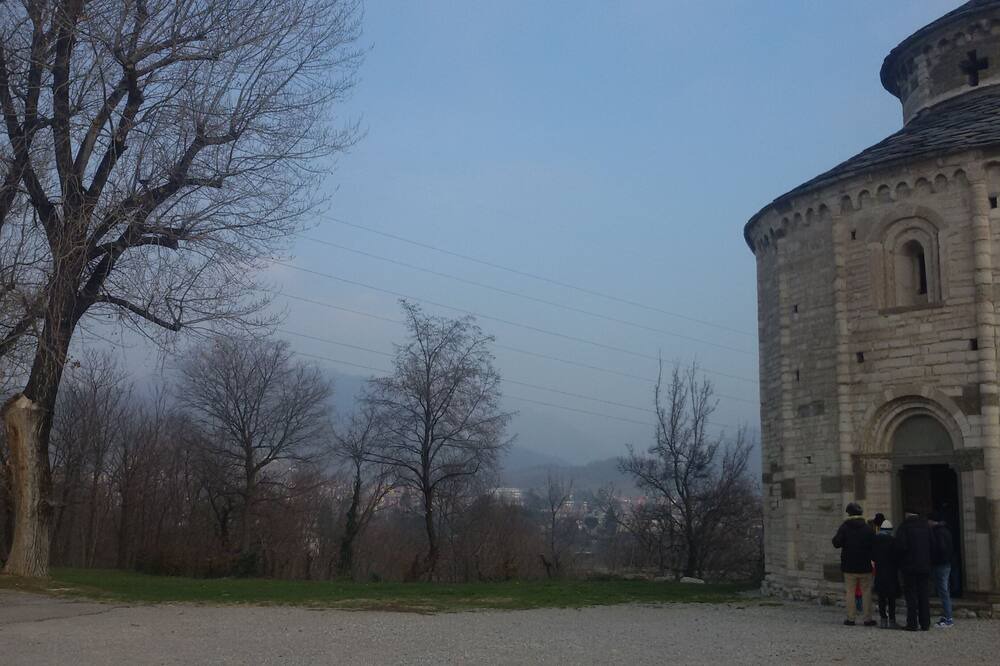 Photo of Outdoor in Barzana