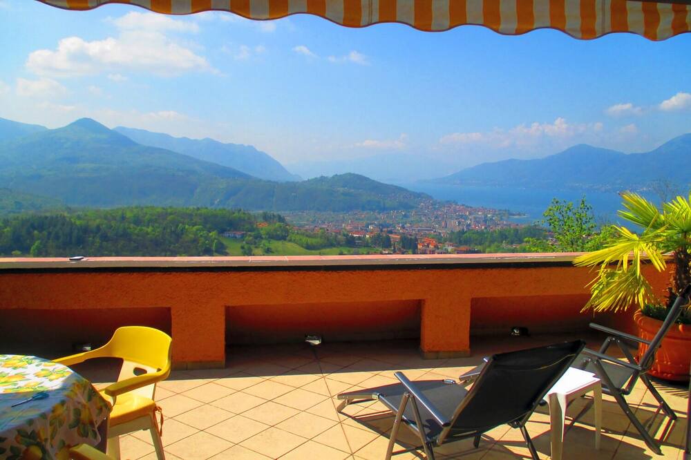 Photo of Patio Balcony in Poppino