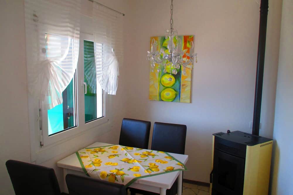 Photo of Livingroom in Poppino