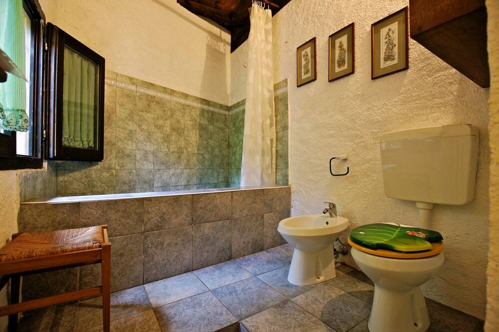 Photo of Bathroom in Rancio Valcuvia