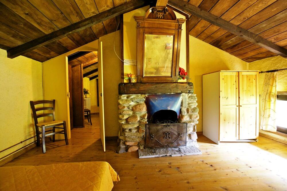 Photo of Livingroom in Rancio Valcuvia
