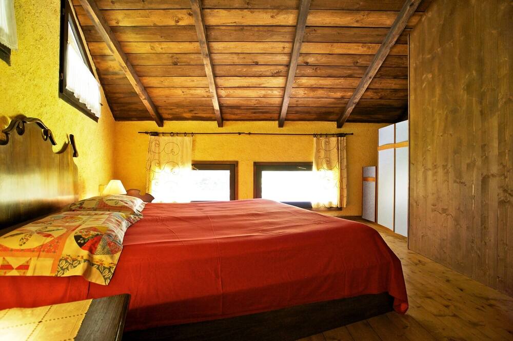 Photo of Bedroom in Rancio Valcuvia