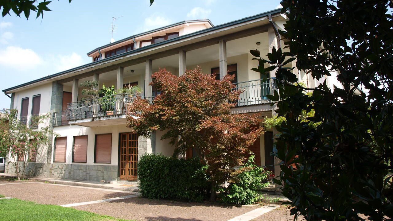 Photo of Outdoor in Carnate
