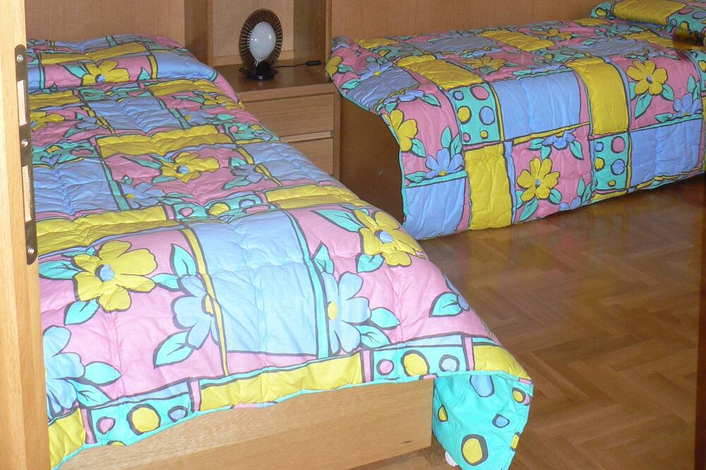 Photo of Bedroom in Ossuccio