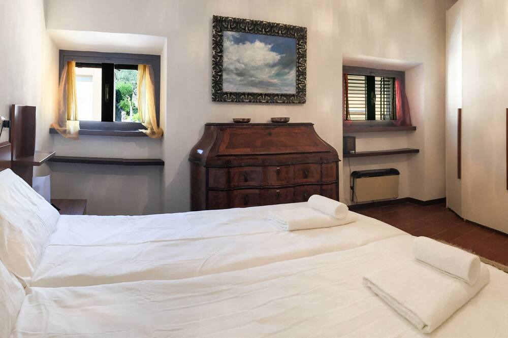 Photo of Bedroom in Bogliaco