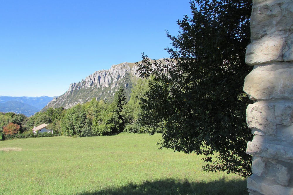 Photo of Outdoor in Crebbio