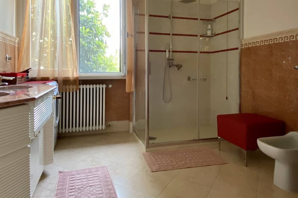 Photo of Bathroom in Bottanuco