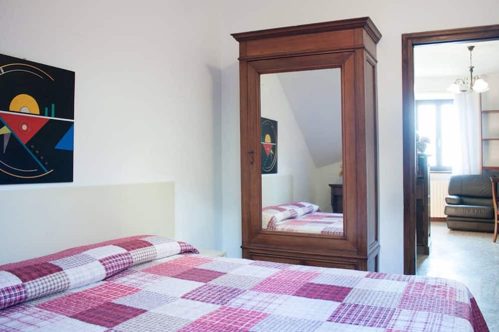 Photo of Bedroom in Cremia