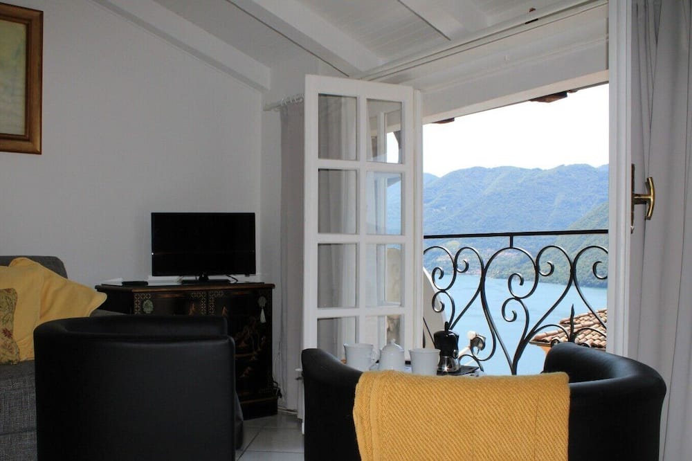 Photo of Livingroom in Albogasio