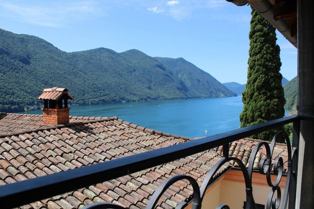 Photo of Patio Balcony in Albogasio