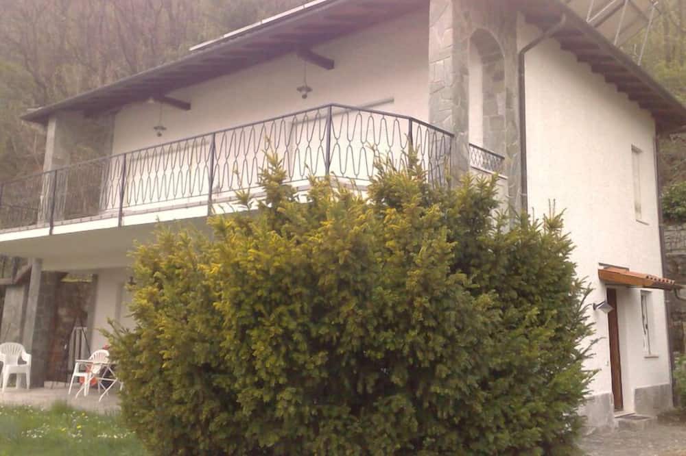 Photo of Outdoor in Montelago-San Gottardo