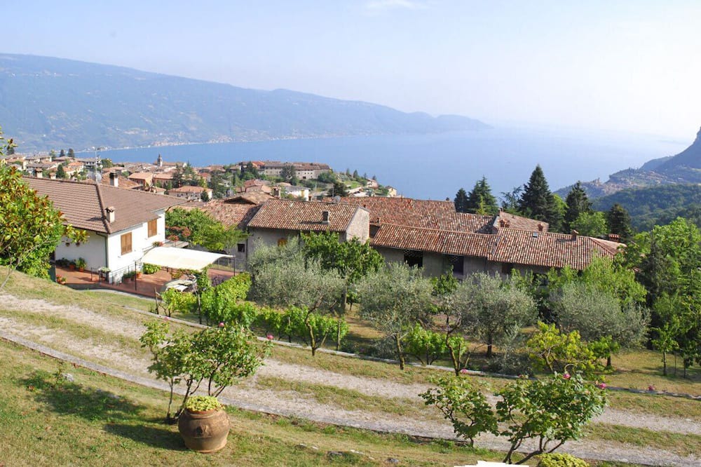 Photo of Outdoor in Aer