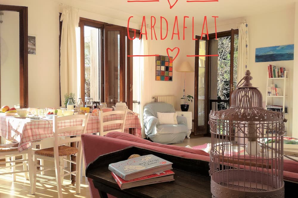 Photo of Bedroom in Desenzano del Garda City Centre