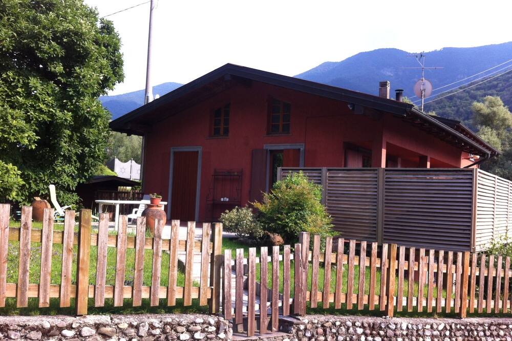 Photo of Outdoor in Endine Gaiano