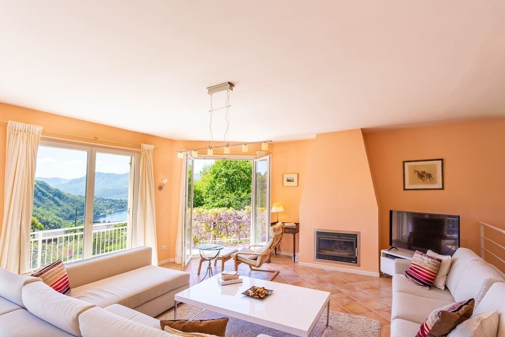 Photo of Livingroom in Colmegna