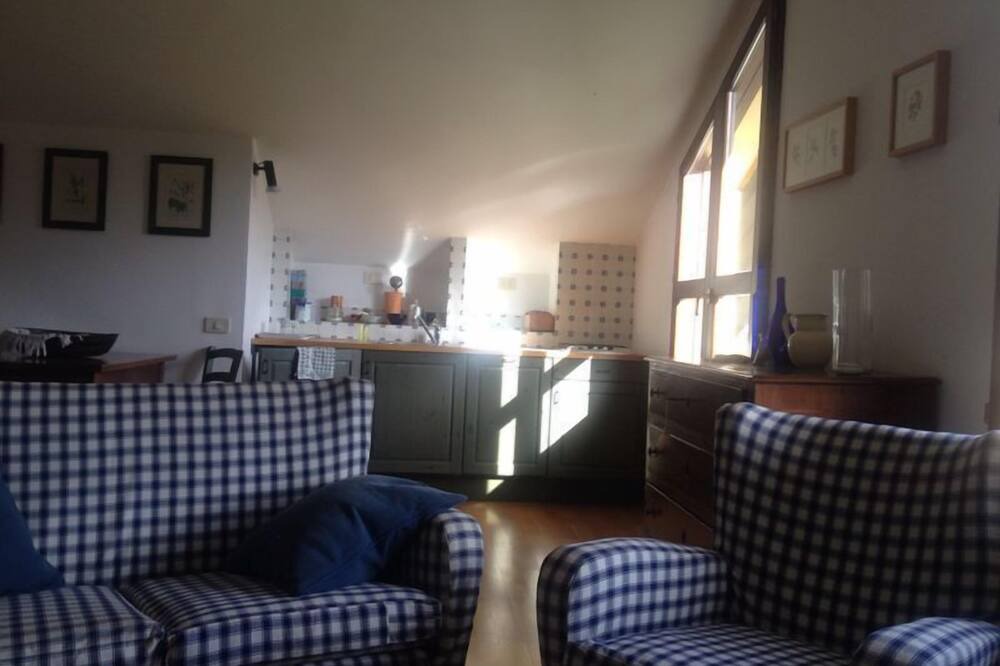 Photo of Livingroom in Cremeno
