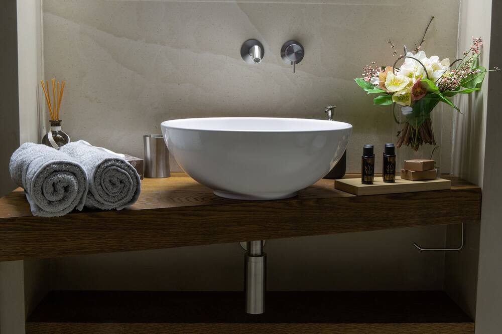 Photo of Bathroom in Borgo San Leonardo