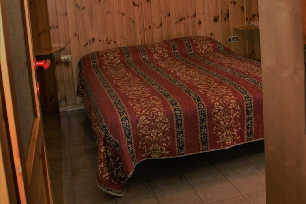 Photo of Bedroom in Serina