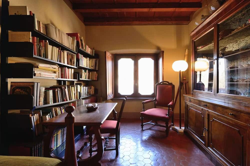 Photo of Others in Varese