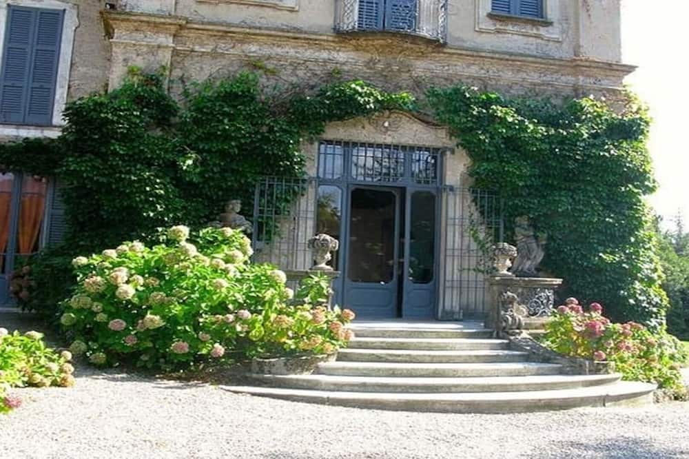 Photo of Outdoor in Varese