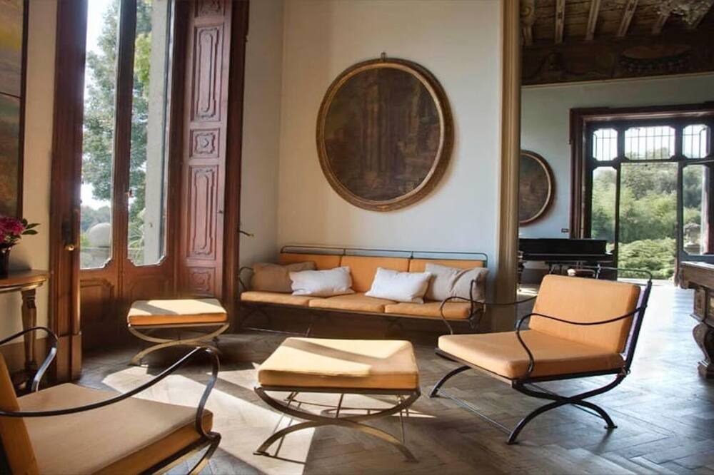 Photo of Livingroom in Varese