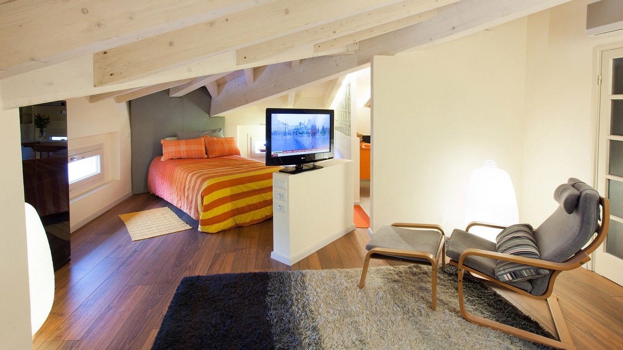Photo of Bedroom in Lodi