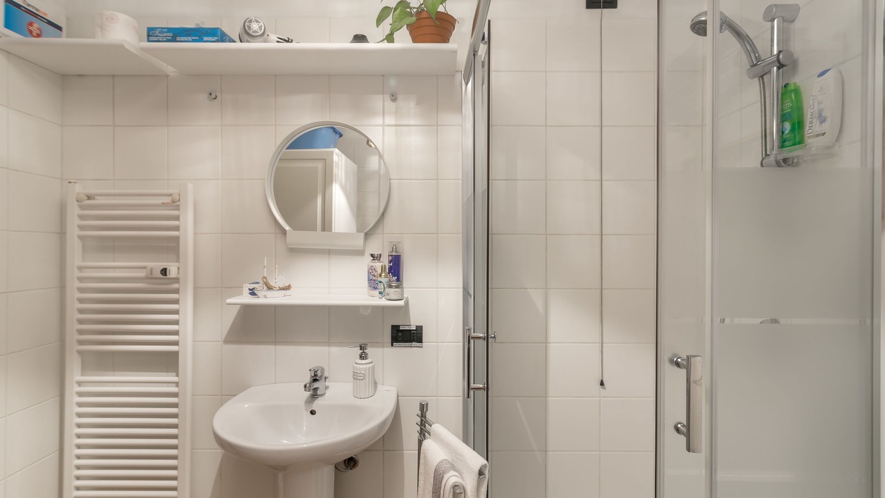 Photo of Bathroom in Zona Farini