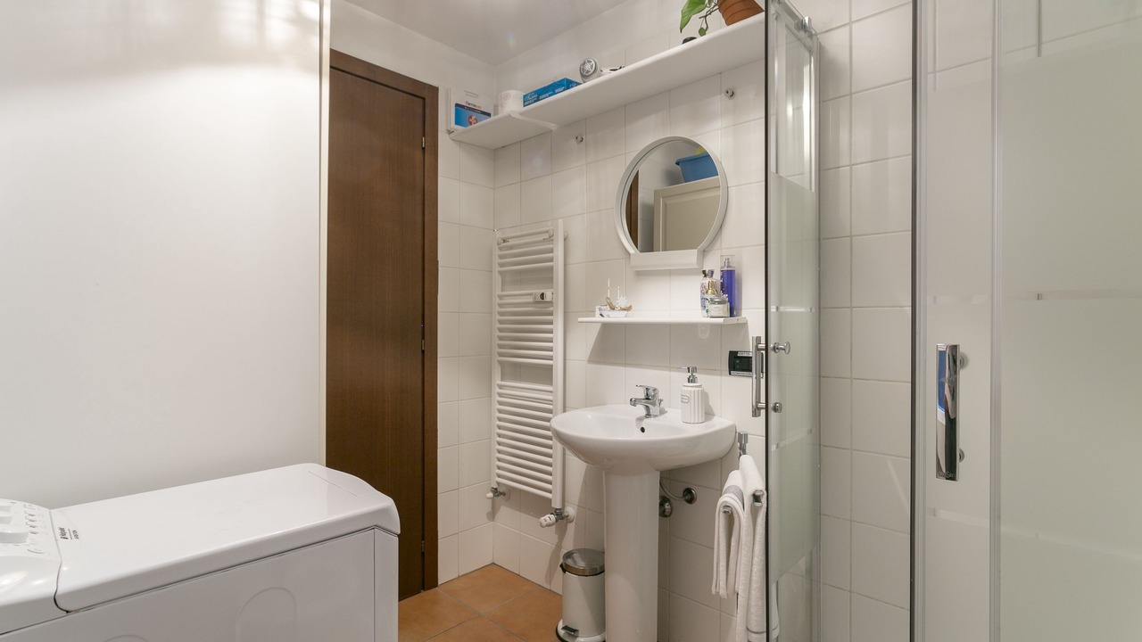 Photo of Bathroom in Zona Farini