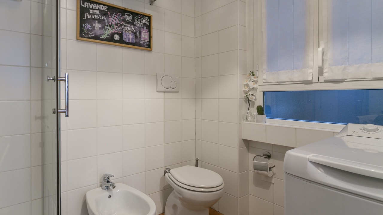Photo of Bathroom in Zona Farini