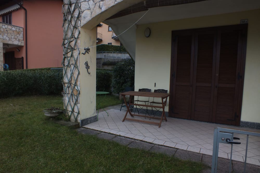 Photo of Patio Balcony in Sale Marasino