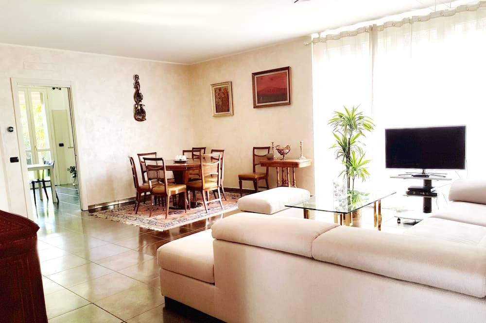 Photo of Livingroom in Arese