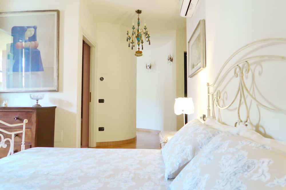 Photo of Bedroom in Arese