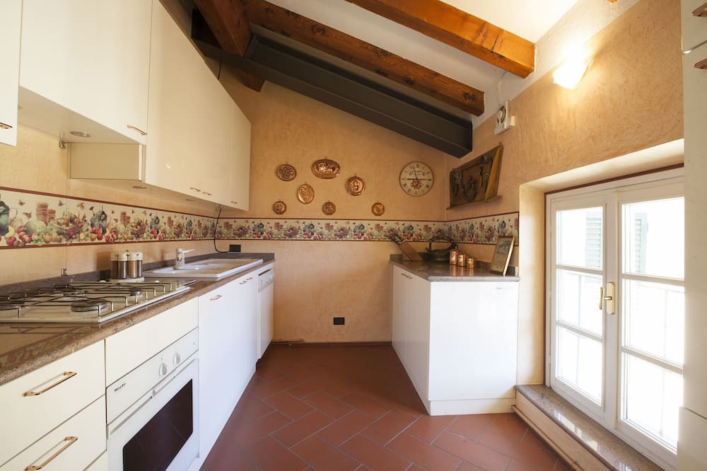Photo of Kitchen in Pare