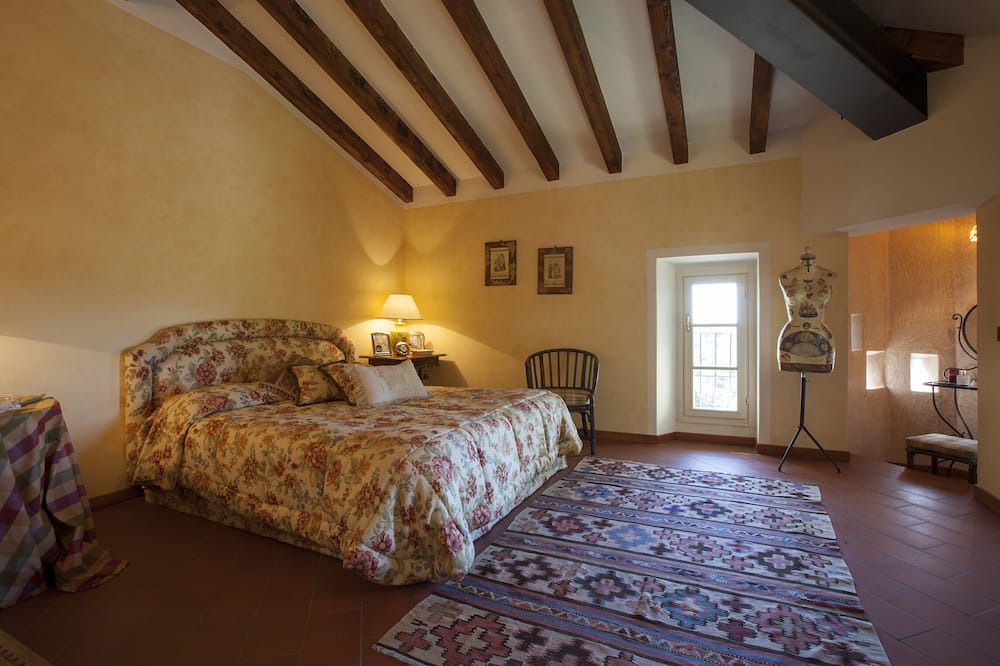 Photo of Bedroom in Pare