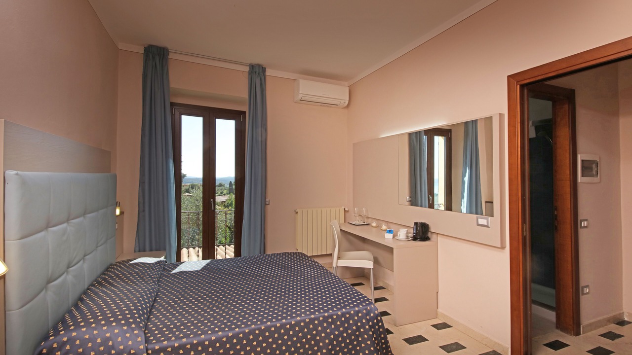 Photo of Bedroom in Soiano del Lago