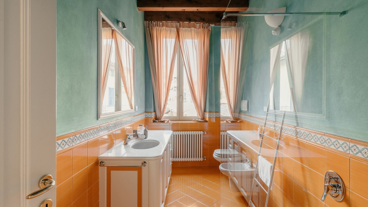 Photo of Bathroom in Borgo San Leonardo
