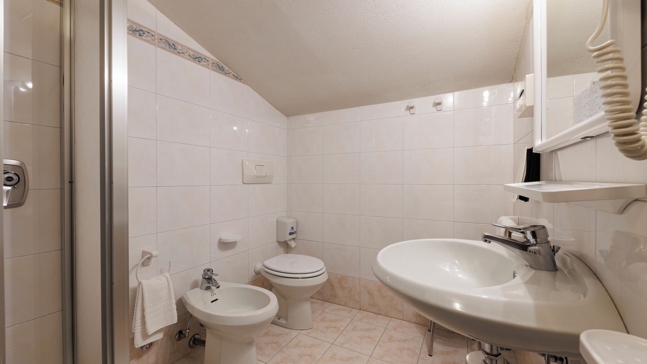 Photo of Bathroom in Semogo