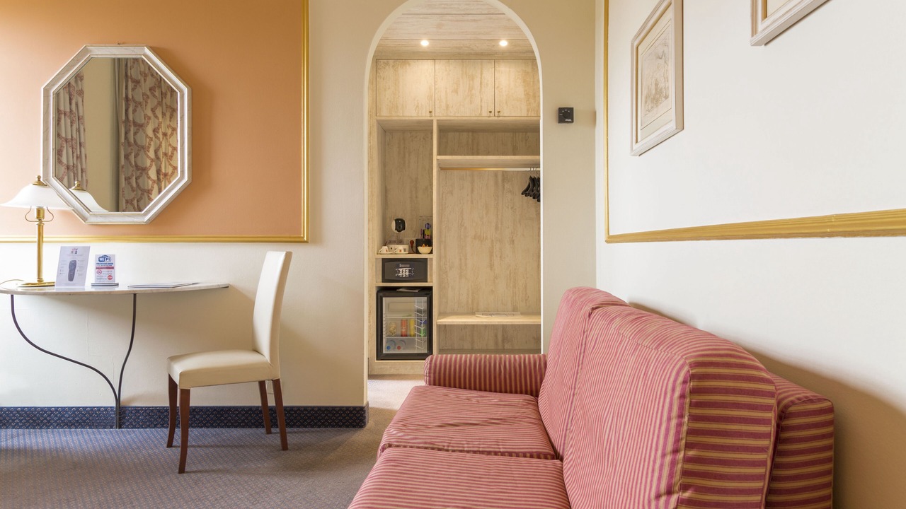 Photo of Bedroom in Crema
