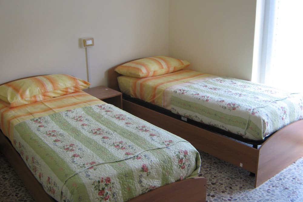 Photo of Bedroom in Borno