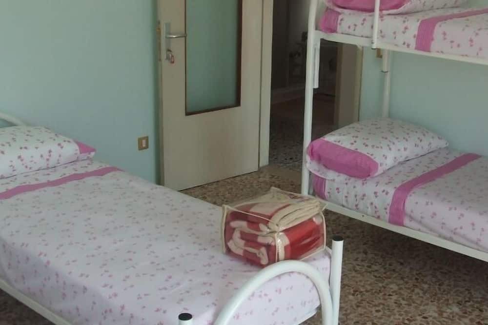 Photo of Bedroom in Borno